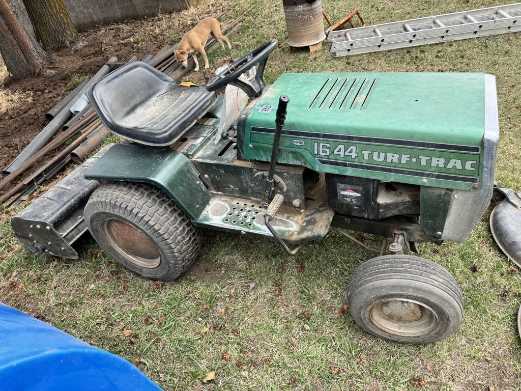 Co-Op 1644 Turf Mower