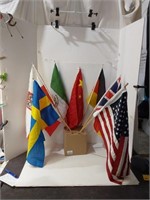 7 Nylon Flags Of The World 11.5" x 17.5"  U7A