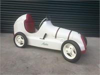 Original 1949/50 Austin Pathfinder Pedal Car