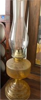 E - ANTIQUE OIL LAMP (B101)