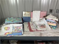Table Cloths, Place Mats, Napkins, Throws