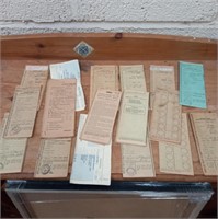 Collection of old Vehicle Registration Books - 18