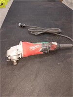 Milwaukee corded 4 1/2" grinder