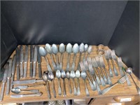 SET OF VINTAGE SILVERWARE