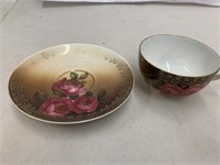 Teacup & saucer