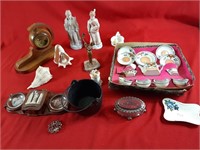 Miniature tea time set, statues, clock, trinket