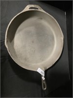 Large 16 Inch Cast Iron Frying Pan.