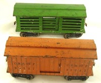 (2) LIONEL STANDARD GAUGE CARS