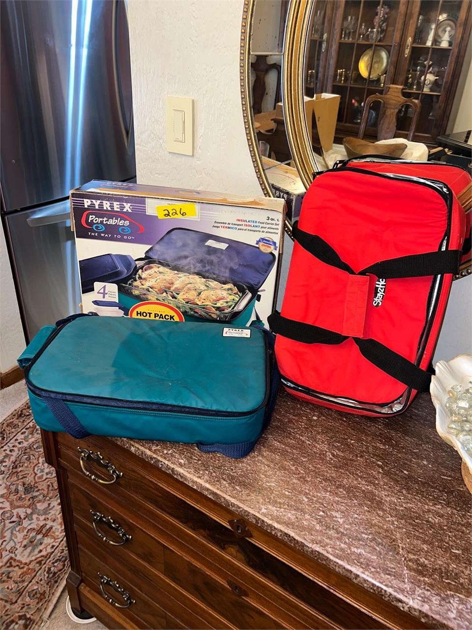 Pyrex Portable Glass & Travel Bags