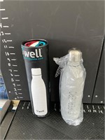 Brand new swell, drink bottle