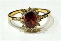 DAZZLING OVAL RED AND WHITE QUARTZ ESTATE RING