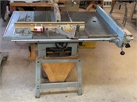 Delta 10" Table Saw