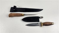 (2) Knives w/Sheaths