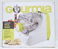 BRAND NEW PASTA MAKER