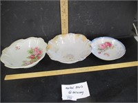 3- Marked bowls