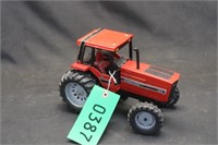 IH 5288 Tractor