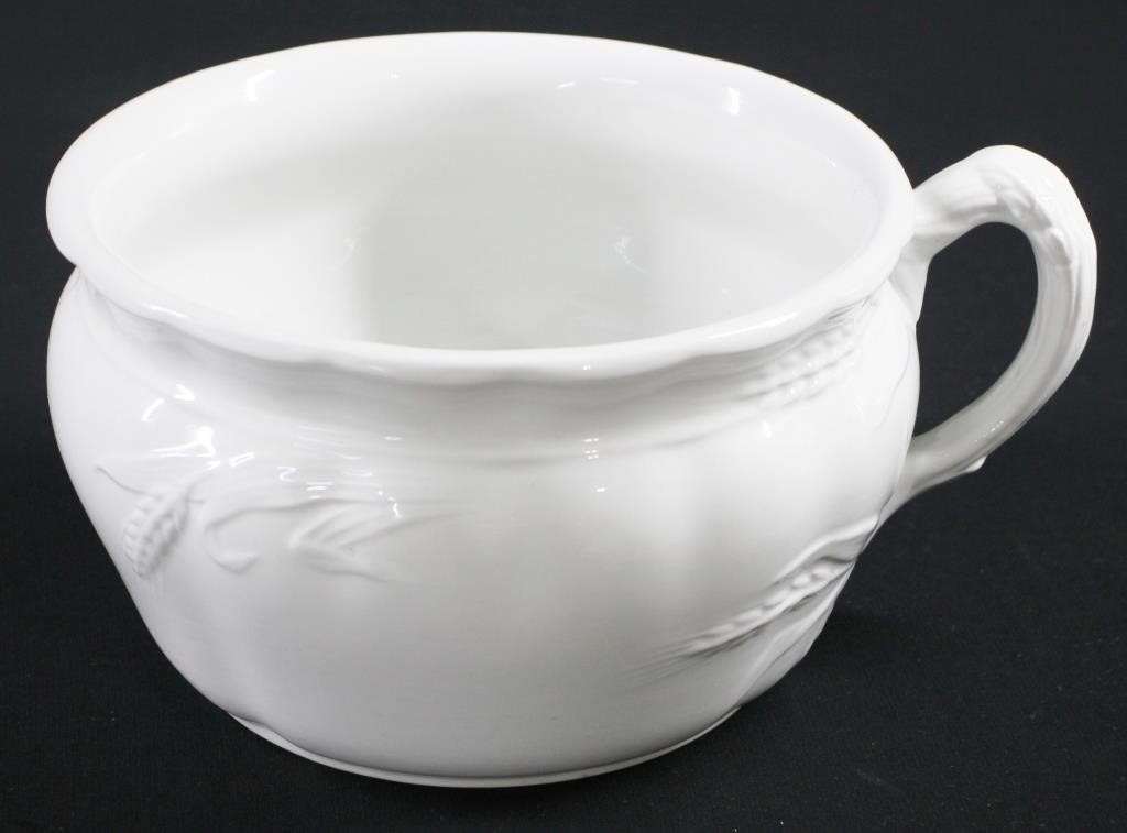 Ironstone Porcelain Chamber Pot