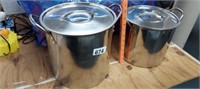(2) STAINLESS STEEL POTS WITH LIDS