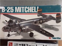 B-25 MITCHELL MODEL PLANE