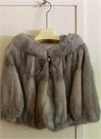 Silver Gray Fur Cape Small Item is in Very Good