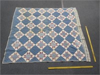 smaller antique blue-white quilt (5ft 3in x 6ft)