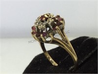 10 k gold ring w/ red & clear gemstones, size 5