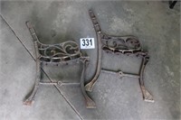 Cast Iron Bench Ends(R1)