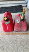 Gas Cans 2 1/2 gal (2)