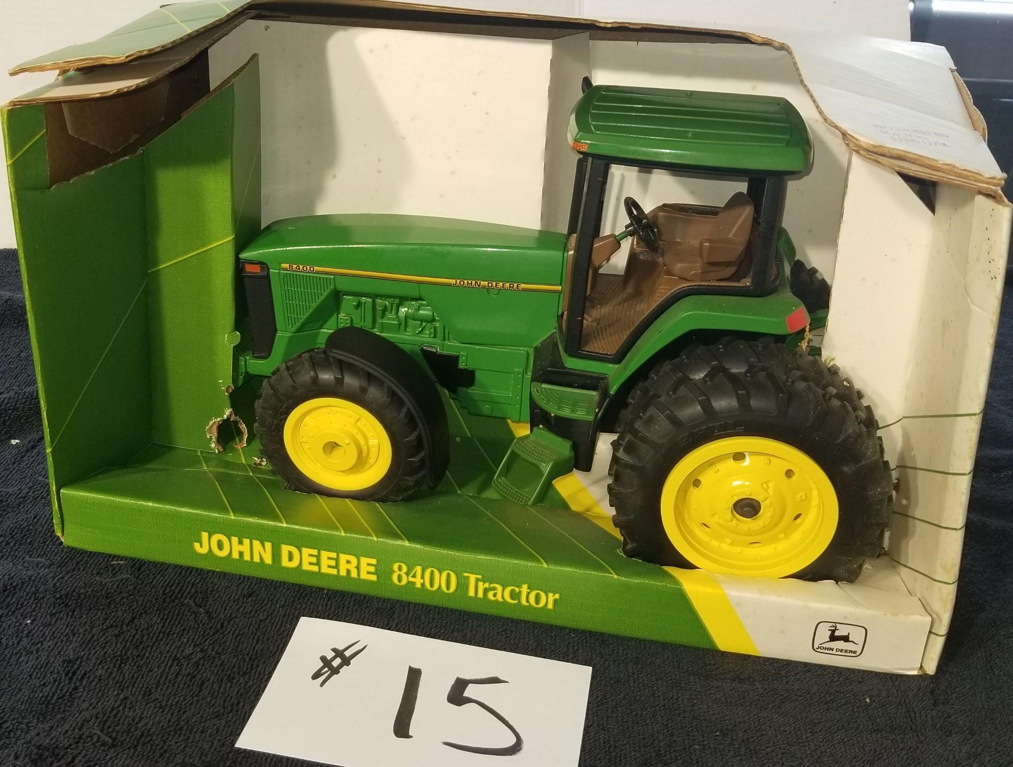 John Deere 8400 1:16 scale Die Cast Tractor