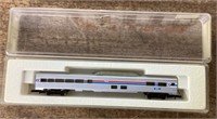 Marklin Z scale Amtrak passenger coach car 8763