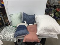 Decorative pillows