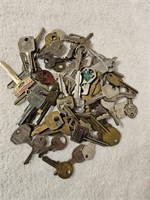 Lot of 60 Various Keys