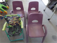 4 Kids chairs