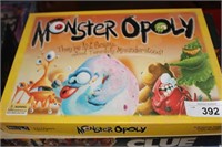 4 GAMES - MONSTEROPOLY, CLUE (PARTS),