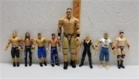 8 Bendable Wrestling Figures