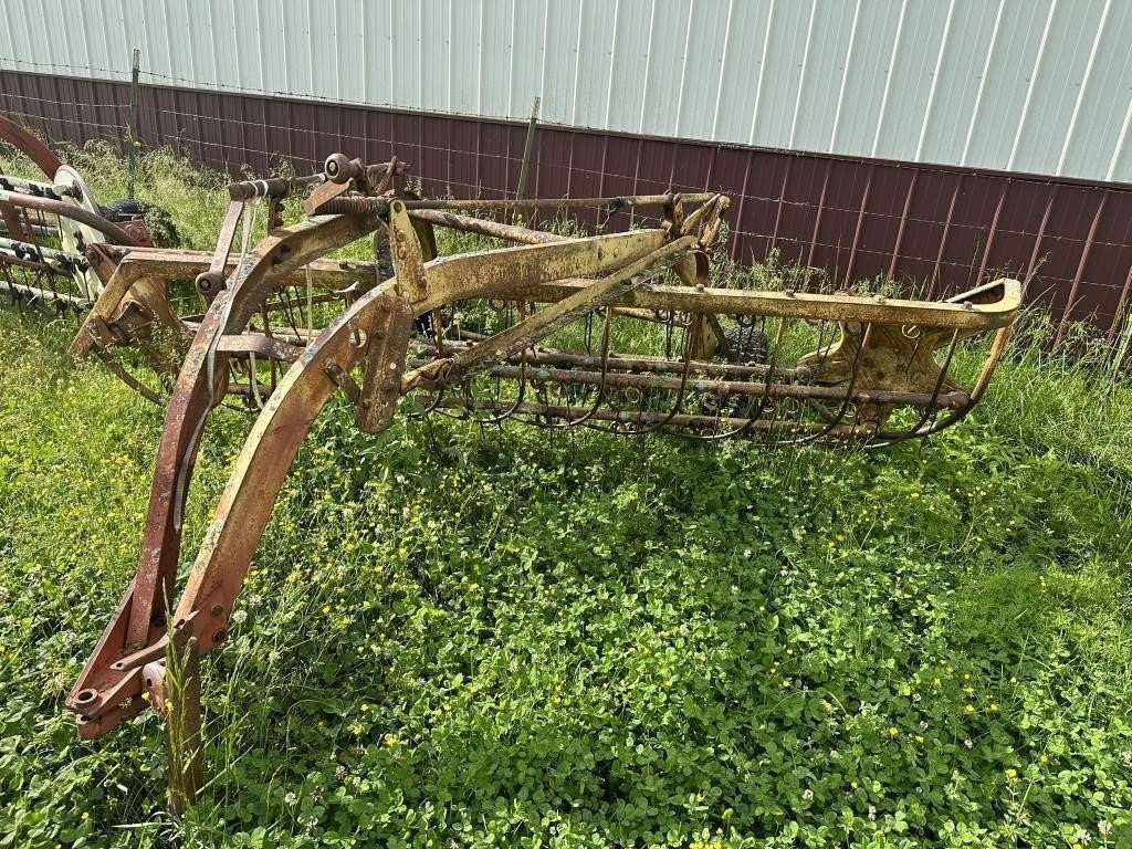 NEW HOLLAND MOD. 55 SIDE DELIVERY RAKE