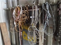 Qty of Extension Leads & Rope