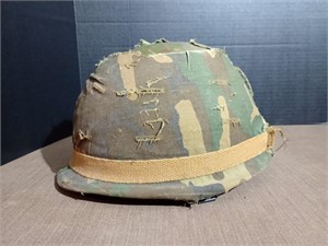 Great military combat helmet. Dented on top and