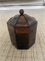 Lacquered wood box w/ lid