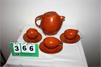 Raymor by Roseville…Tea Pot