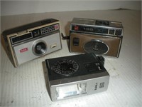 (2) Vintage Cameras & Flash