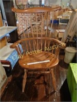 Windsor Style Wooden Dining Chair