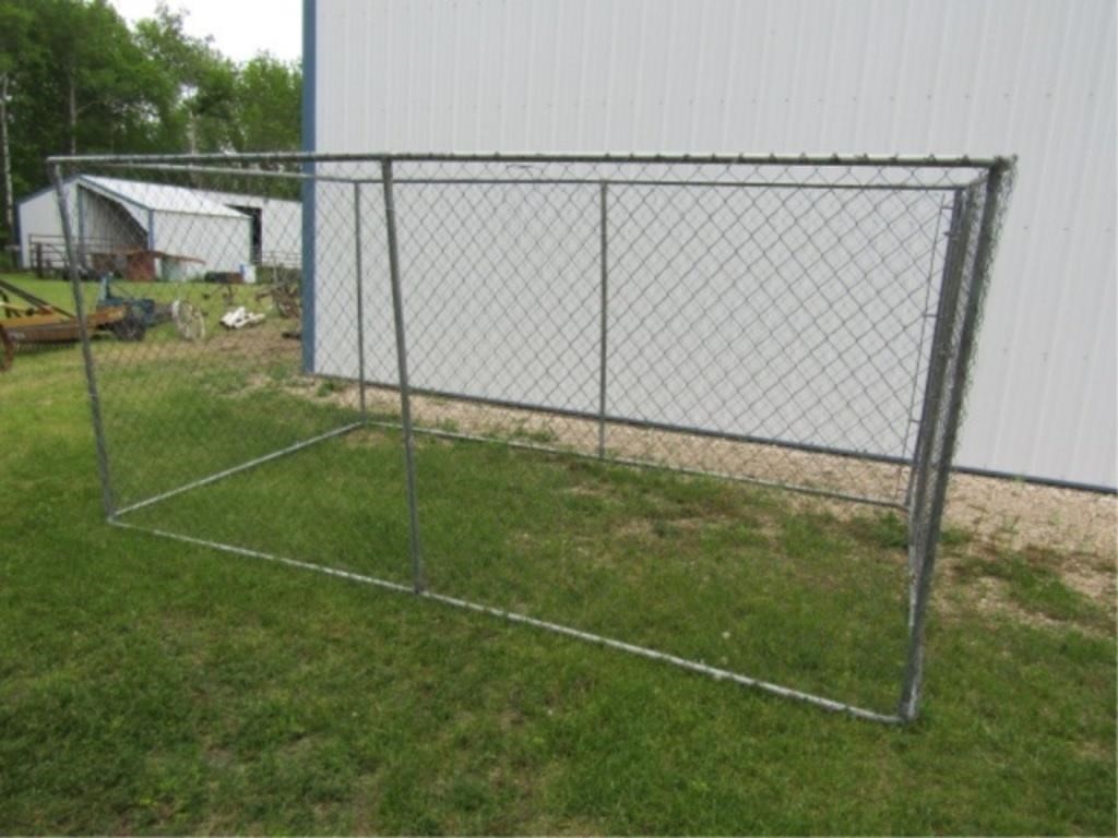 7x14ft. Dog Kennel w/Door