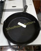 12" Cast Iron Skillet marked Lodge USA 10SK