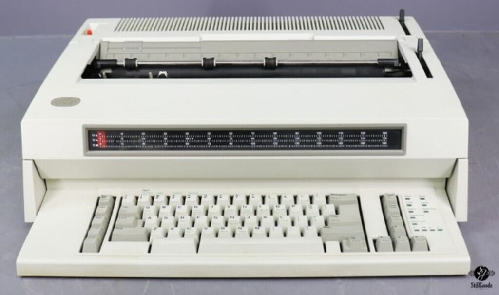 IBM Wheelwriter Typewriter 10 Series II
