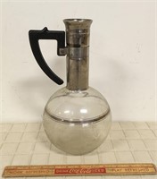 VINTAGE CARAFE