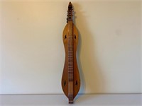 Hand Crafted Dulcimer made by Mize Dulcimer Co.