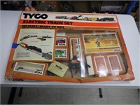 1970s Tyco Electric Train Set HO Scale