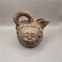 Pre-Columbian effigy terra cotta pot