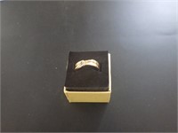 10K Gold Ladies Diamond Ring